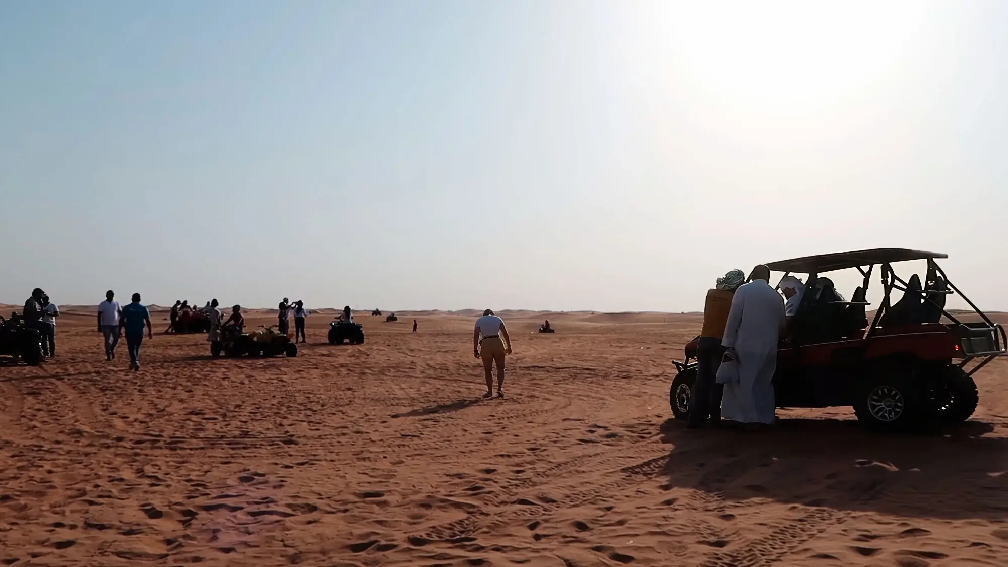 Лагерь в пустыне