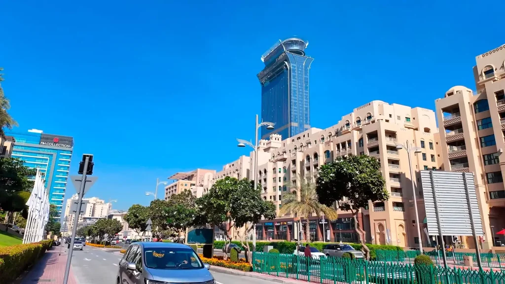 Башня Aura Skypool Dubai