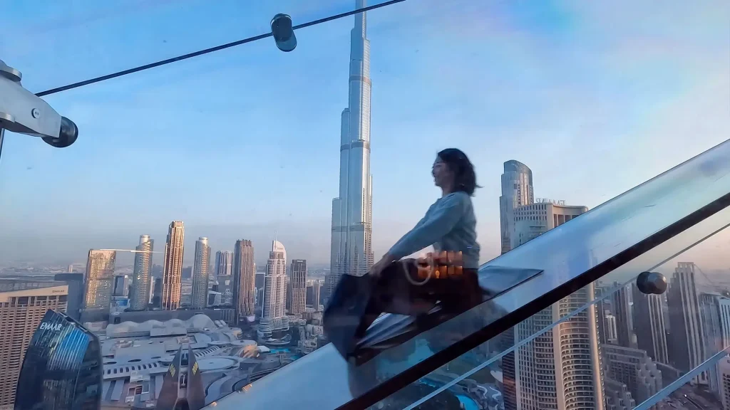 Стеклянные горки Sky Views