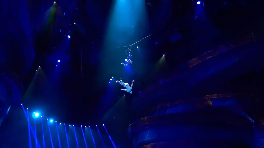 Шоу ла Перла Дубай технологии и зрелищность