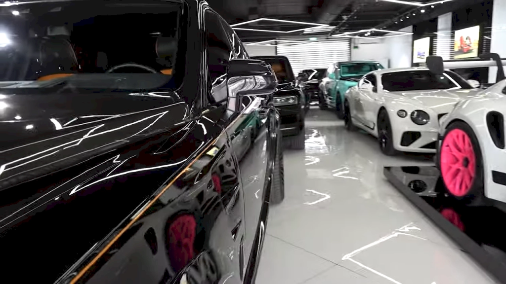 Суперкары в аренду в Дубаях