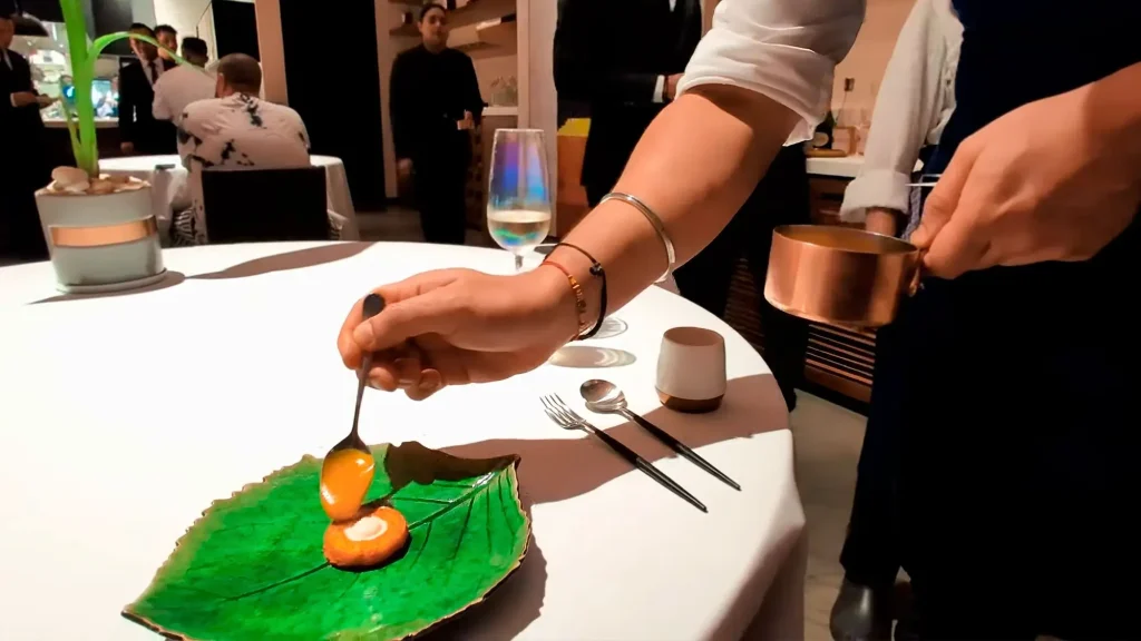 Подача в Tresind Studio