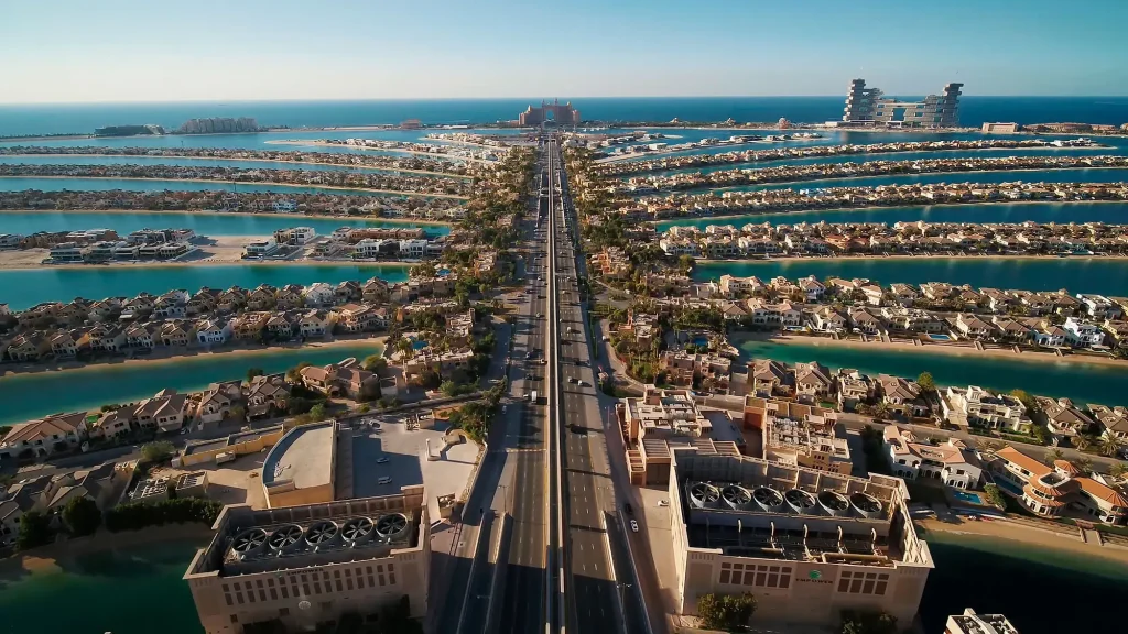 Главная артерия Пальма Джумейра